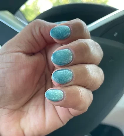 Teal Cateye Nails
